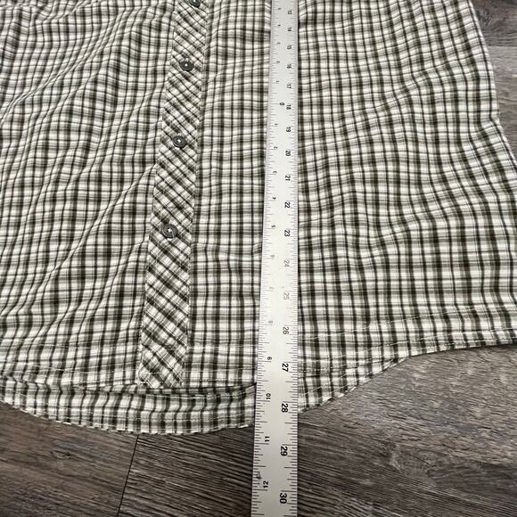 Under Armour White Green Mens Large Tartan‎ Plaid Short Sleeve Button Up Shirt - Picture 8 of 9